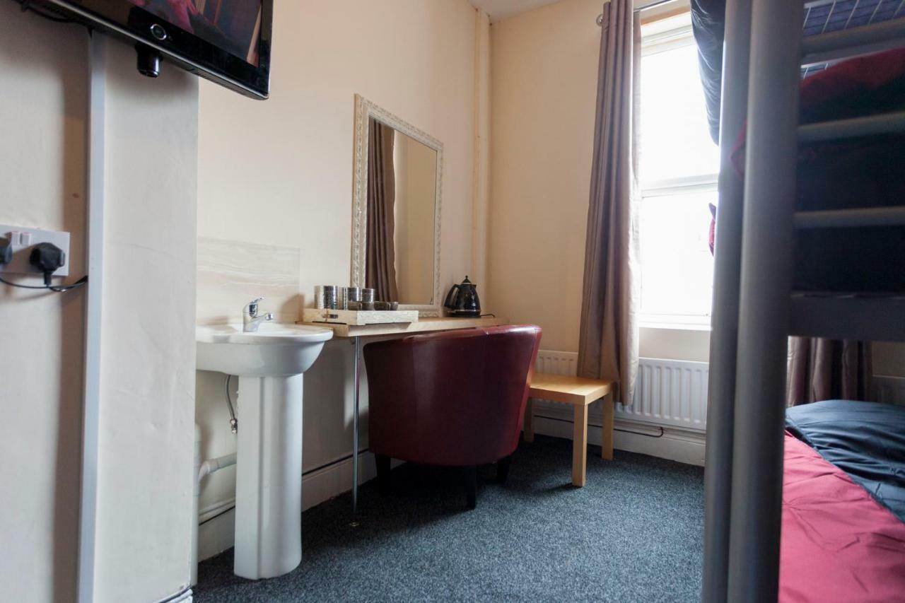 Fenham Hotel Express Newcastle-upon-Tyne Exteriör bild